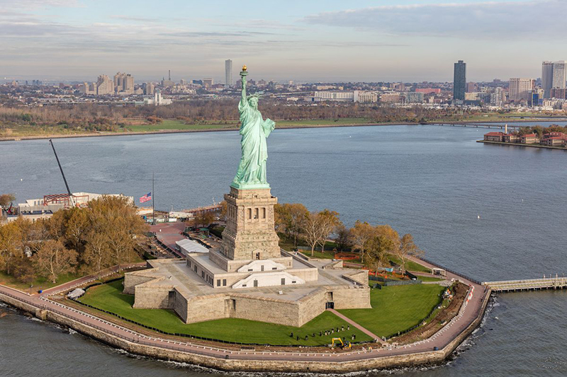 Vista da Estátua da Liberdade em Nova York