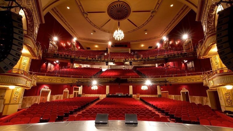 Interior do teatro Apollo Theater em Nova York