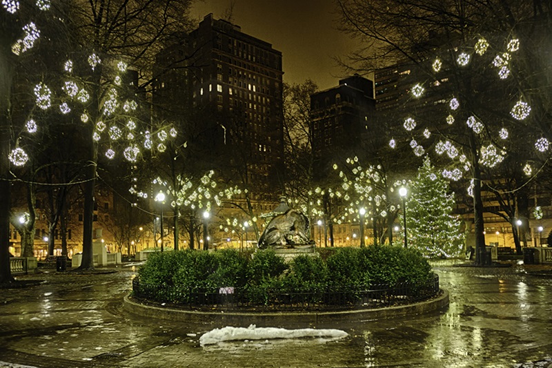Decoração natalina no parque Rittenhouse Square na Filadélfia